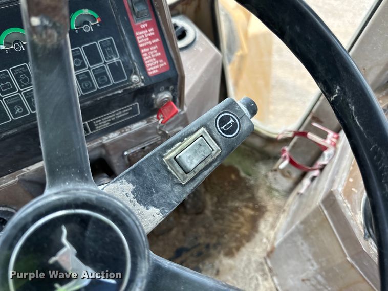 image for item EH7042 John Deere 644G wheel loader