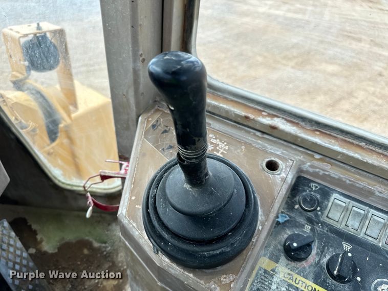 image for item EH7042 John Deere 644G wheel loader