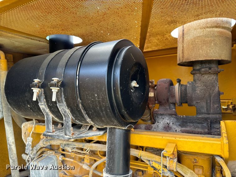 image for item EH7042 John Deere 644G wheel loader