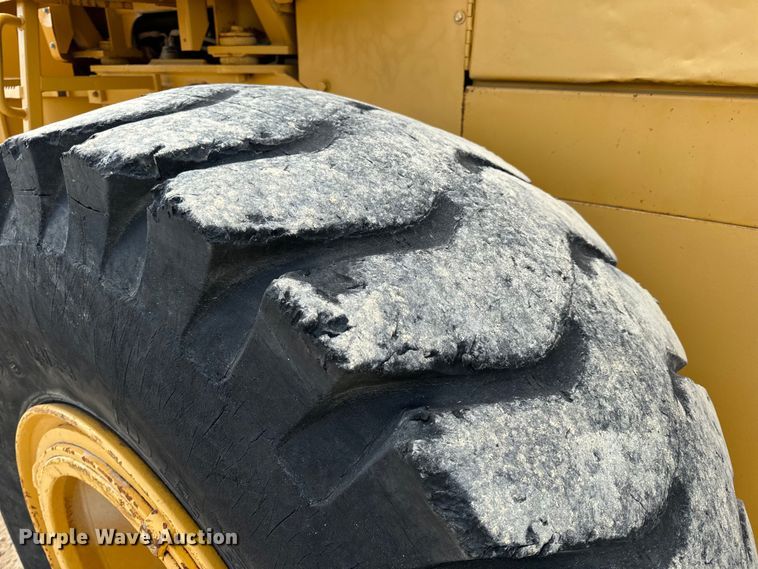 image for item EH7042 John Deere 644G wheel loader