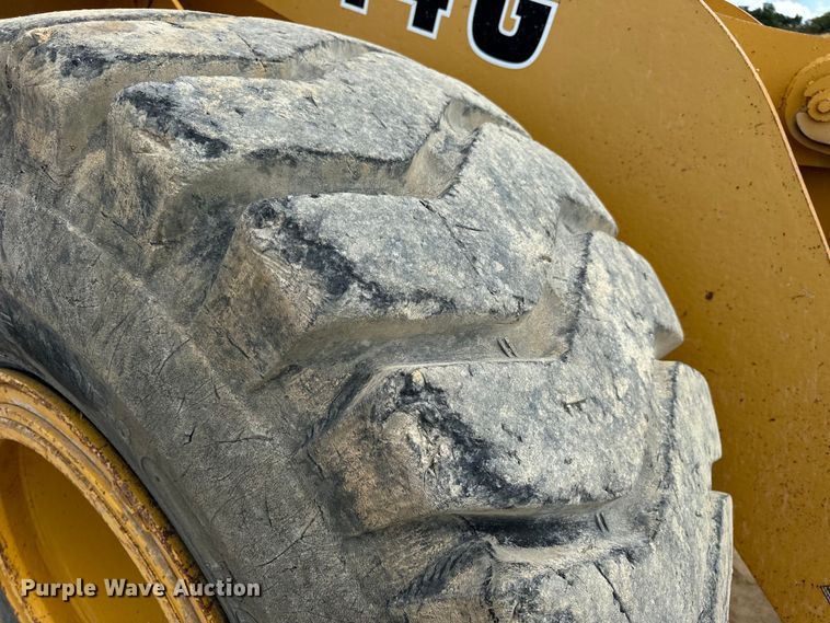 image for item EH7042 John Deere 644G wheel loader