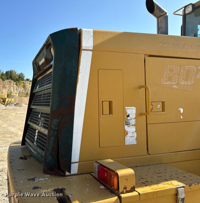 image for item EH7046 2004 Kawasaki 80ZV wheel loader