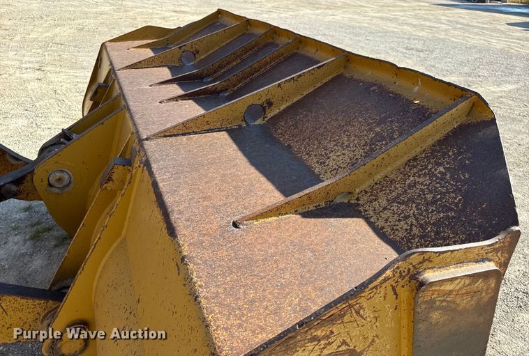 image for item EH7046 2004 Kawasaki 80ZV wheel loader