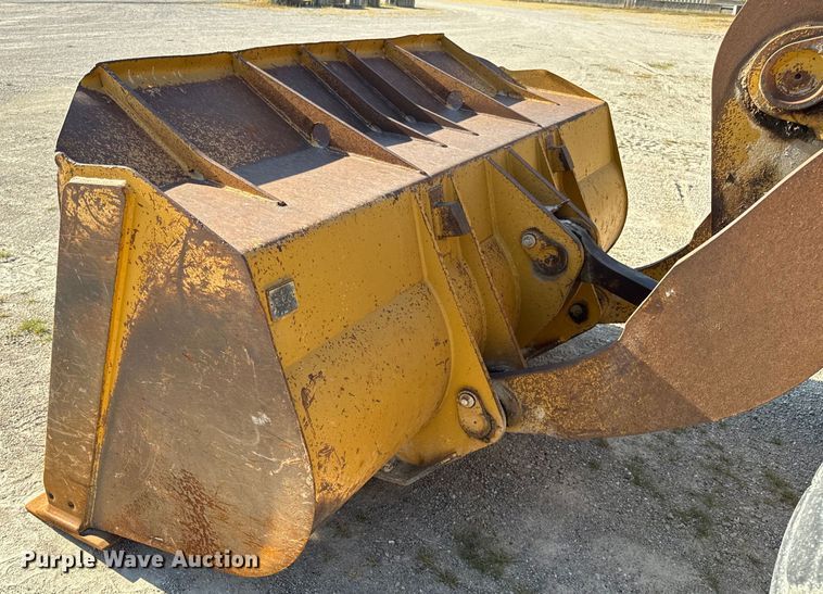 image for item EH7046 2004 Kawasaki 80ZV wheel loader