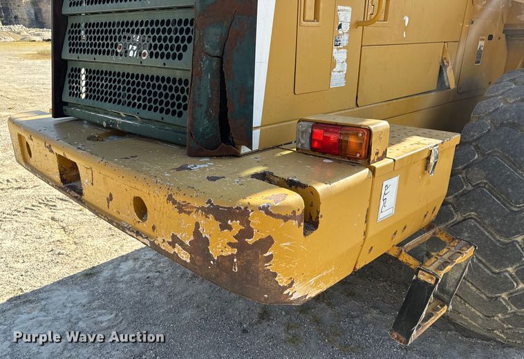 image for item EH7046 2004 Kawasaki 80ZV wheel loader