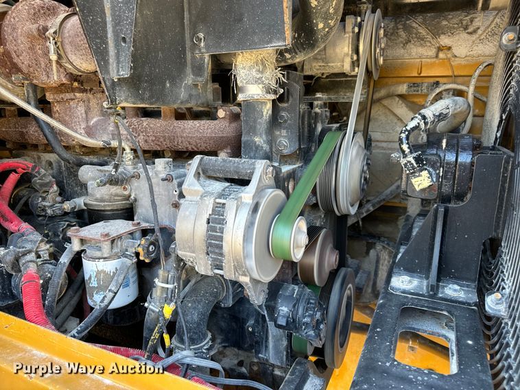 image for item EH7046 2004 Kawasaki 80ZV wheel loader