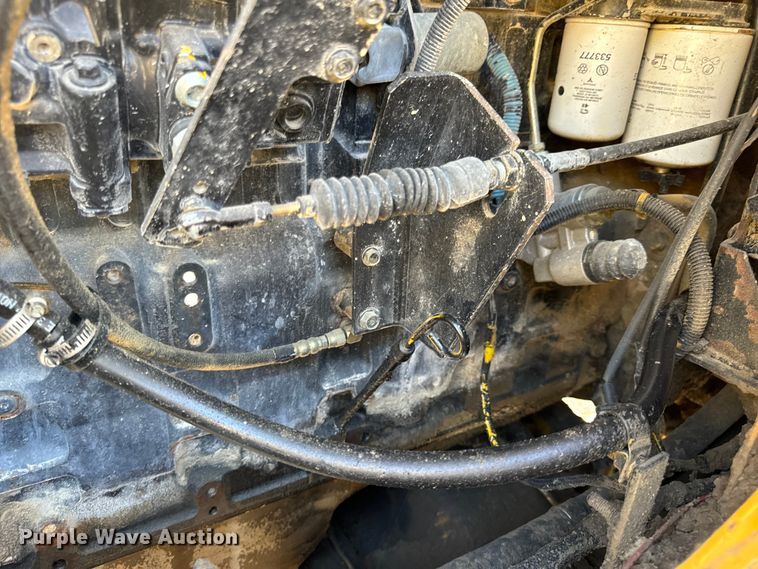 image for item EH7046 2004 Kawasaki 80ZV wheel loader