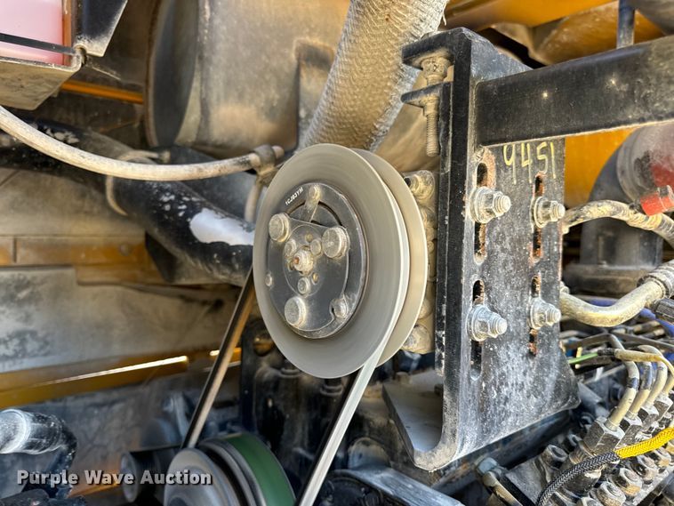 image for item EH7046 2004 Kawasaki 80ZV wheel loader