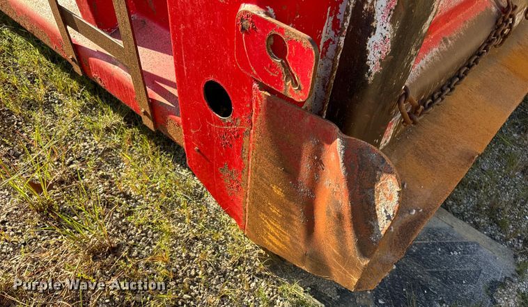 image for item EH7047 Heil HPT13.5YD16 dump truck bed and hoist 