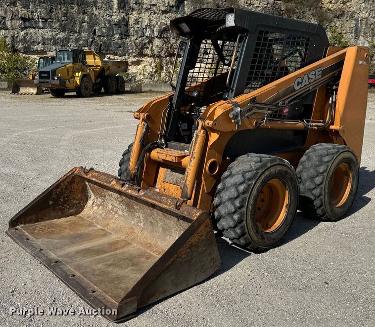 image for item EH7049 2007 Case 440 skid steer loader