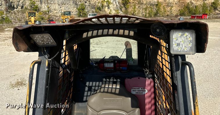 image for item EH7049 2007 Case 440 skid steer loader