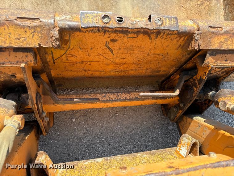 image for item EH7049 2007 Case 440 skid steer loader