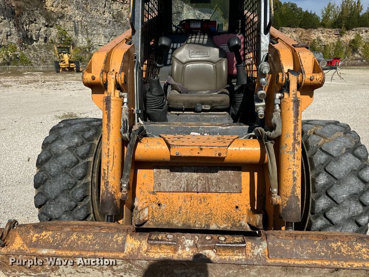 image for item EH7049 2007 Case 440 skid steer loader