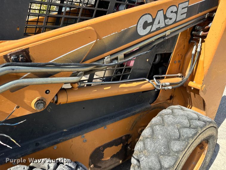 image for item EH7049 2007 Case 440 skid steer loader