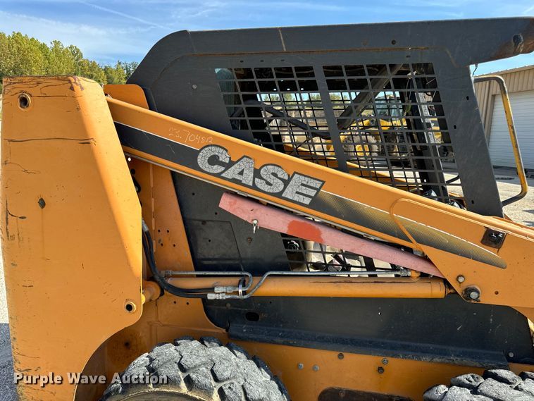 image for item EH7049 2007 Case 440 skid steer loader