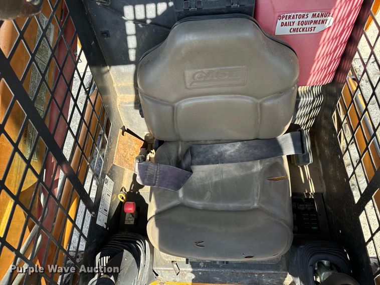 image for item EH7049 2007 Case 440 skid steer loader