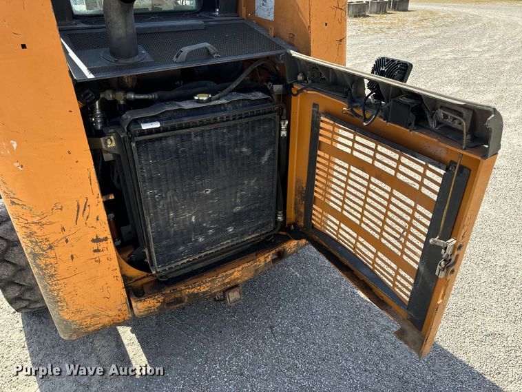 image for item EH7049 2007 Case 440 skid steer loader