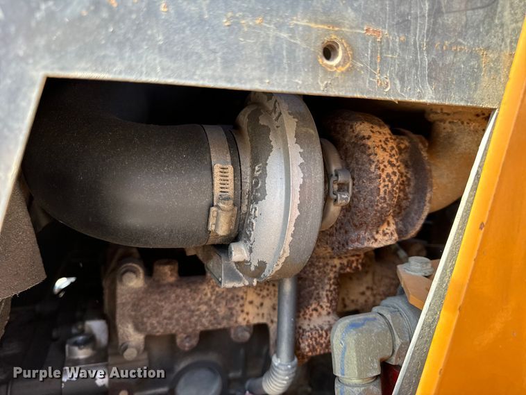 image for item EH7049 2007 Case 440 skid steer loader