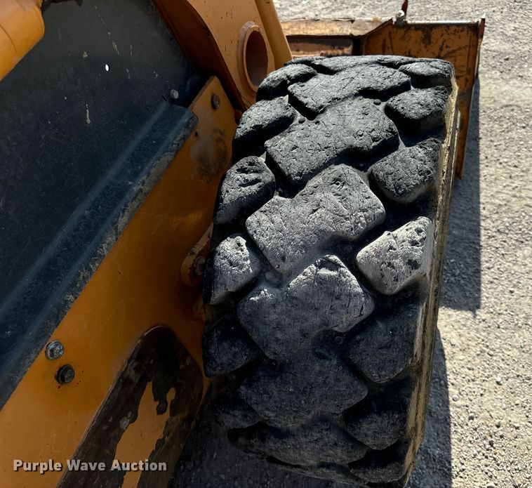 image for item EH7049 2007 Case 440 skid steer loader