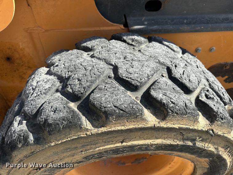 image for item EH7049 2007 Case 440 skid steer loader