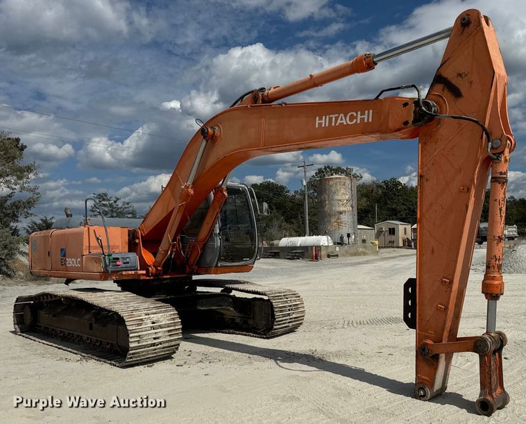 image for item EH7053 2001 Hitachi EX230LC-5 excavator