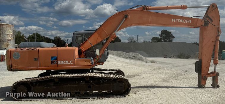 image for item EH7053 2001 Hitachi EX230LC-5 excavator