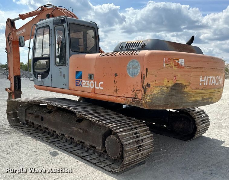 image for item EH7053 2001 Hitachi EX230LC-5 excavator