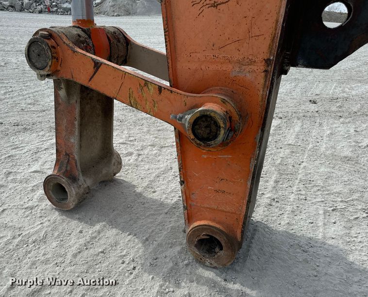 image for item EH7053 2001 Hitachi EX230LC-5 excavator