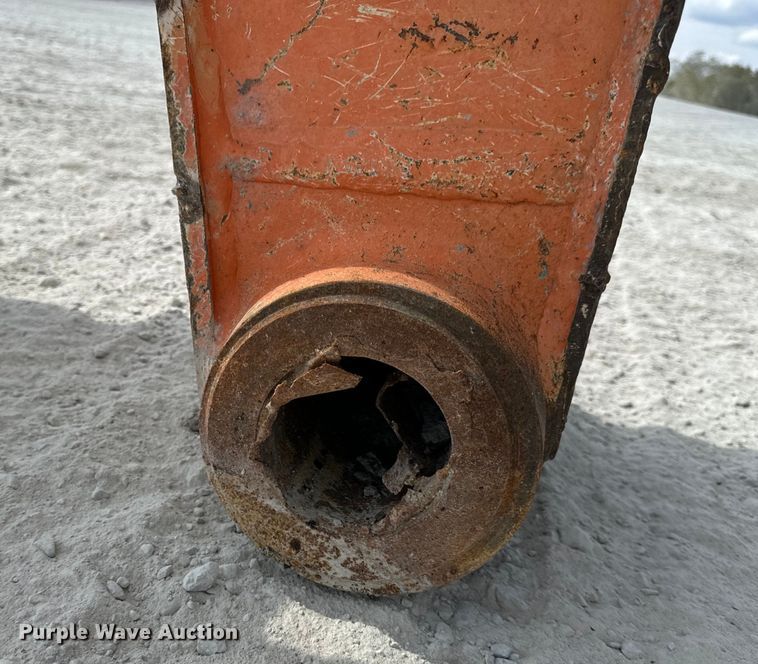 image for item EH7053 2001 Hitachi EX230LC-5 excavator