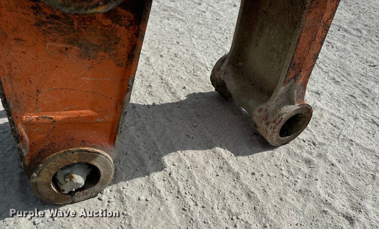 image for item EH7053 2001 Hitachi EX230LC-5 excavator