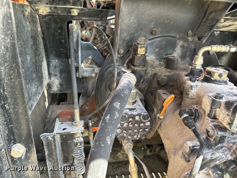 image for item EH7053 2001 Hitachi EX230LC-5 excavator