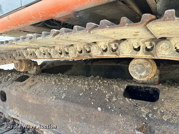 image for item EH7053 2001 Hitachi EX230LC-5 excavator