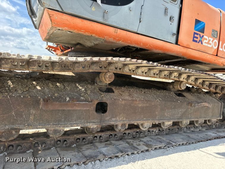 image for item EH7053 2001 Hitachi EX230LC-5 excavator