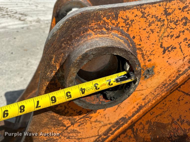 image for item EH7053 2001 Hitachi EX230LC-5 excavator