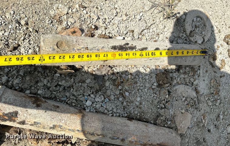 image for item EH7053 2001 Hitachi EX230LC-5 excavator