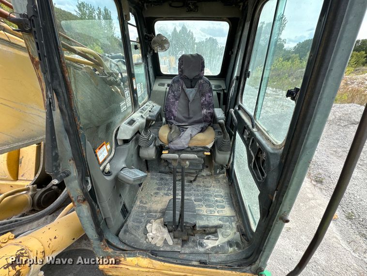 image for item EH7054 1997 Komatsu PC300LC-6LC excavator