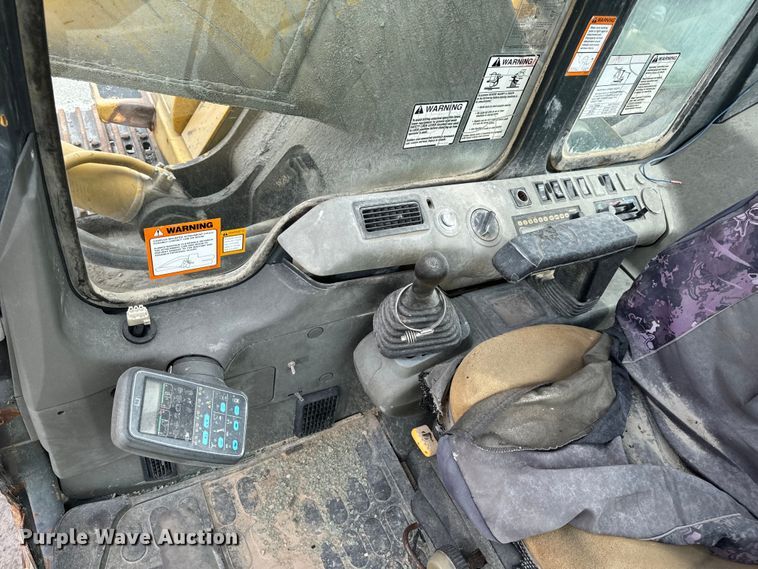 image for item EH7054 1997 Komatsu PC300LC-6LC excavator