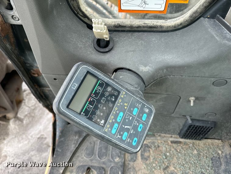 image for item EH7054 1997 Komatsu PC300LC-6LC excavator