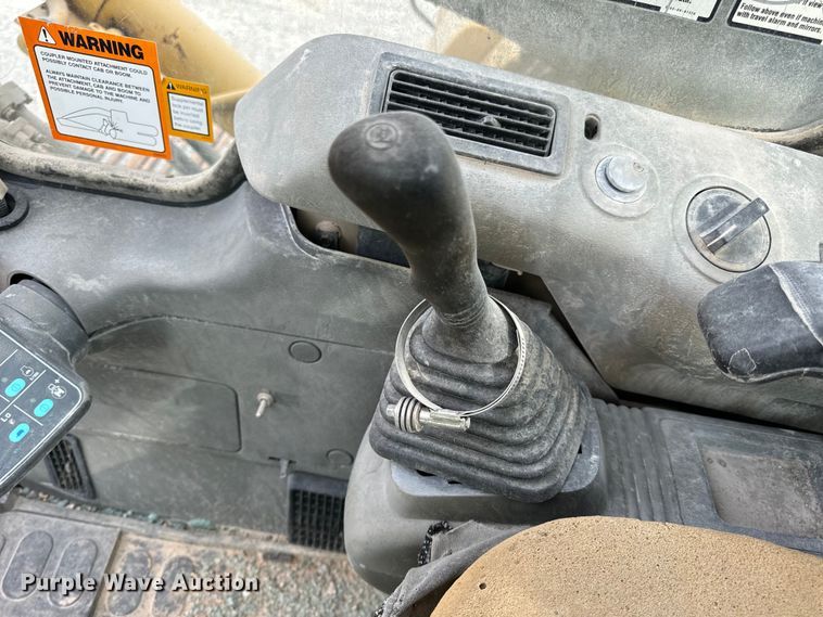 image for item EH7054 1997 Komatsu PC300LC-6LC excavator