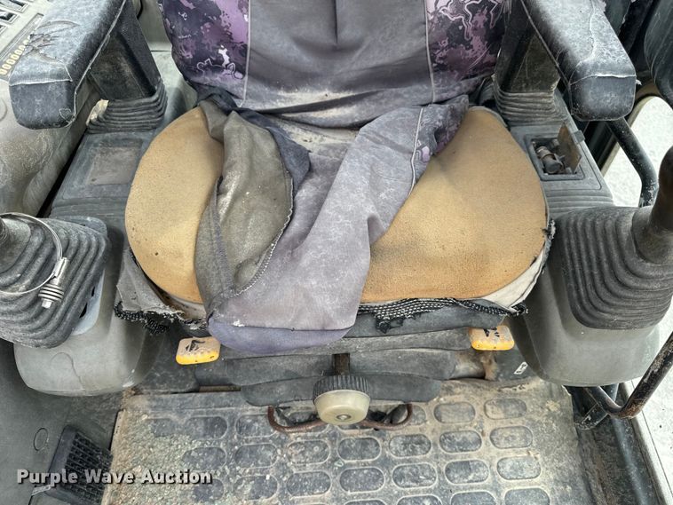 image for item EH7054 1997 Komatsu PC300LC-6LC excavator