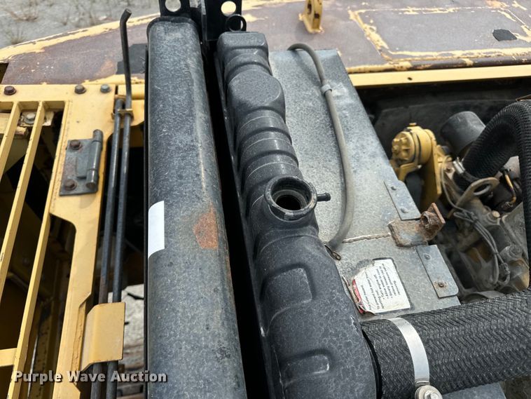 image for item EH7054 1997 Komatsu PC300LC-6LC excavator