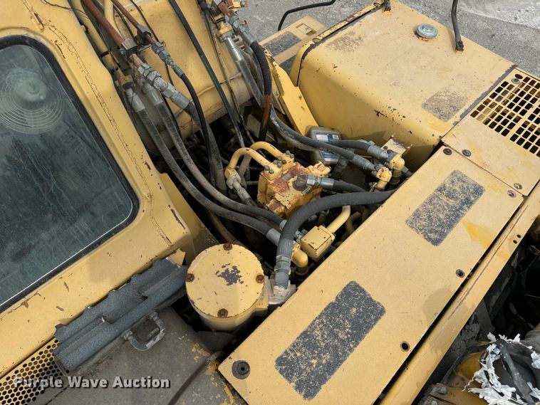 image for item EH7054 1997 Komatsu PC300LC-6LC excavator