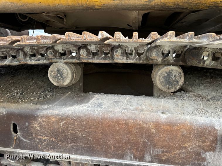 image for item EH7054 1997 Komatsu PC300LC-6LC excavator