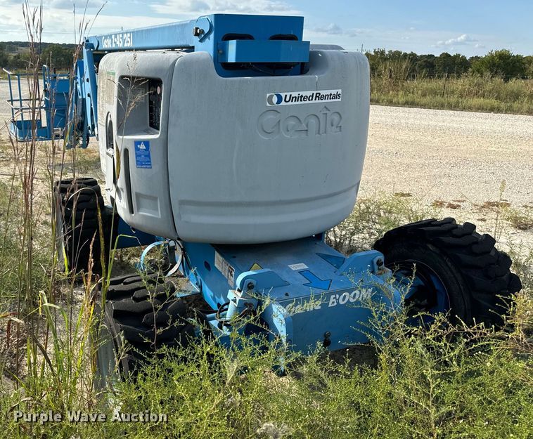 image for item EH7055 1999 Genie Z-45/25J boom lift
