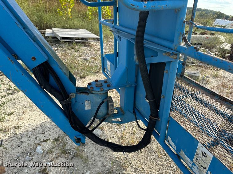 image for item EH7055 1999 Genie Z-45/25J boom lift