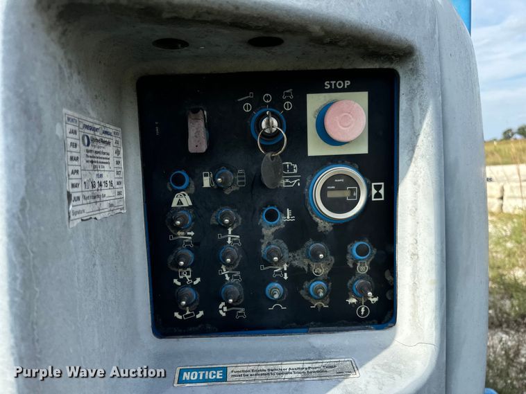 image for item EH7055 1999 Genie Z-45/25J boom lift