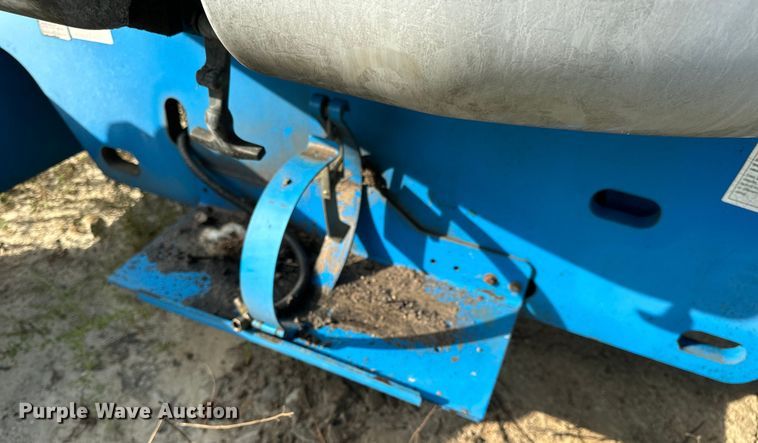 image for item EH7055 1999 Genie Z-45/25J boom lift