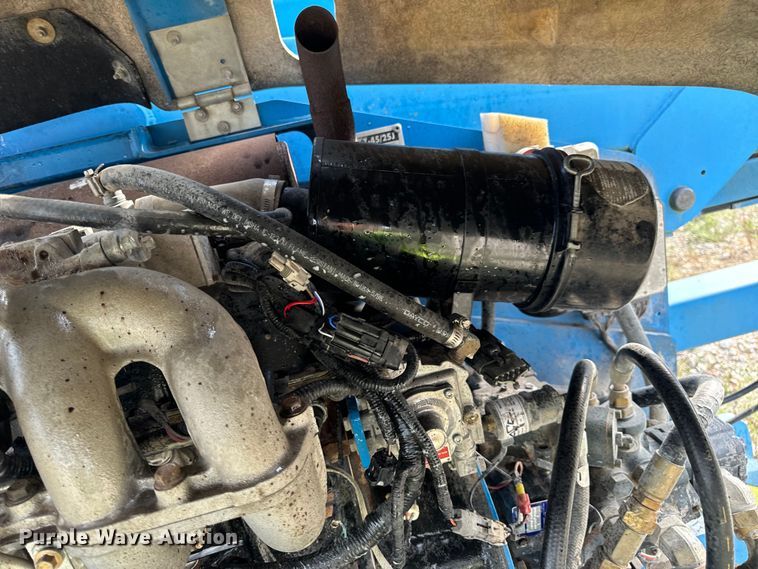 image for item EH7055 1999 Genie Z-45/25J boom lift