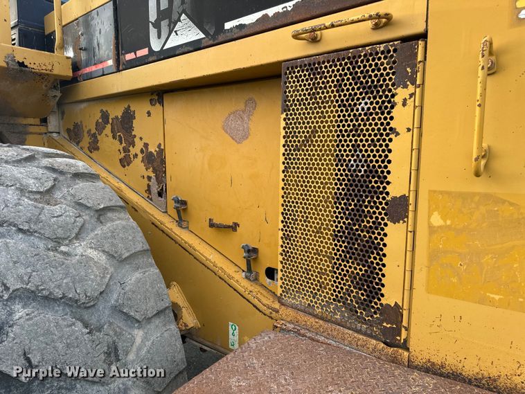 image for item EH7056 1995 Caterpillar  980F Series II wheel loader