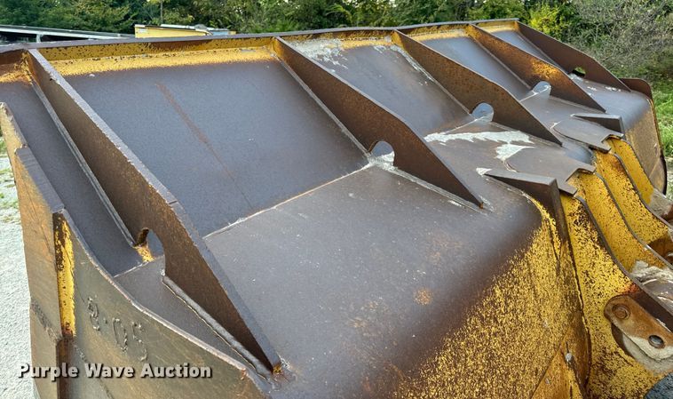 image for item EH7056 1995 Caterpillar  980F Series II wheel loader